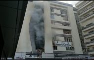 Tahran'da özel bir hastanede nedeni henüz belirlenemeyen büyük bir yangın çıktı