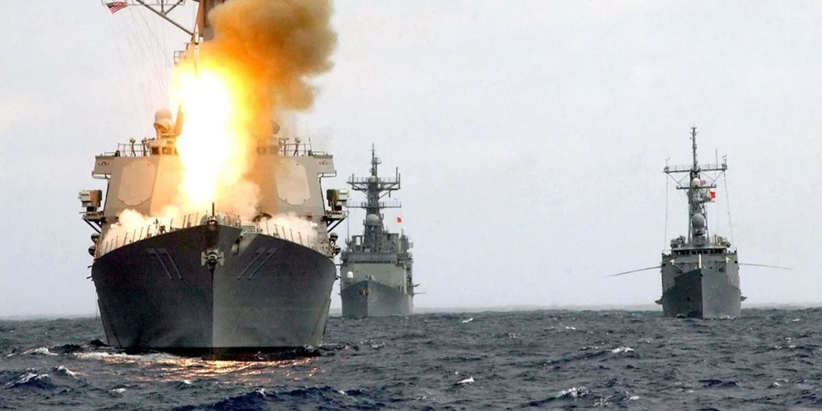 Yemen'deki Husiler, ABD savaş gemisini vurduklarını duyurdu